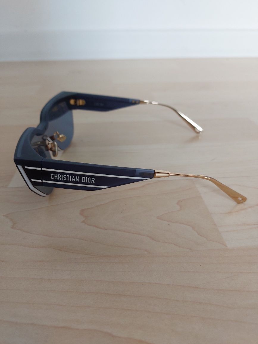 Nowe okulary przeciwsłoneczne Christian Dior Club M3U