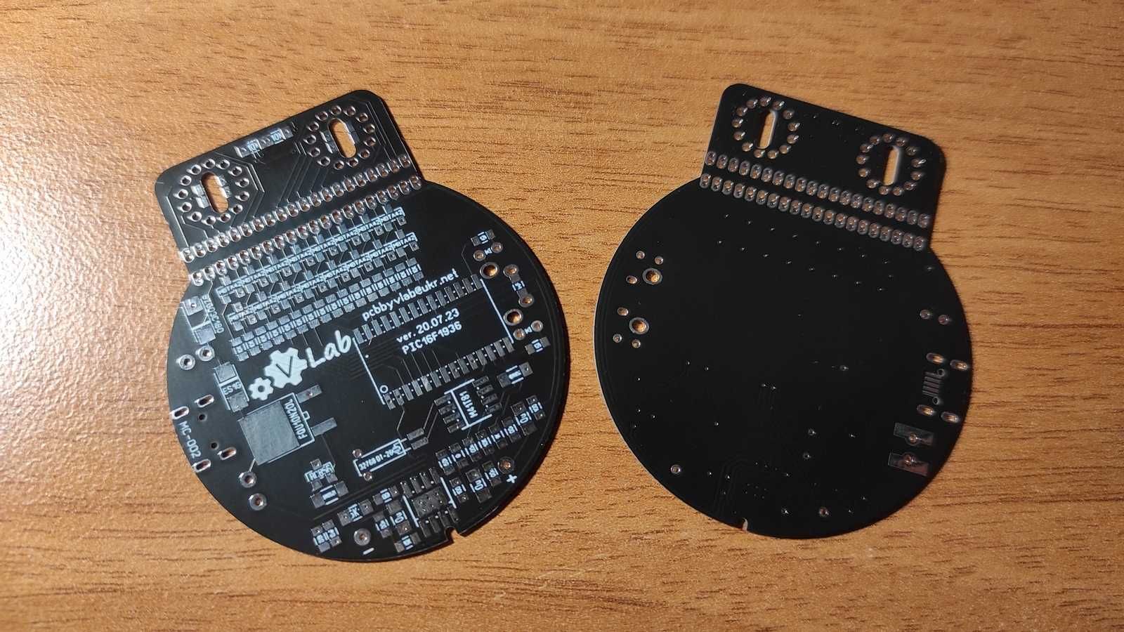друкована плата для годинника на газорозрядних лампах ИН-16 nixie
