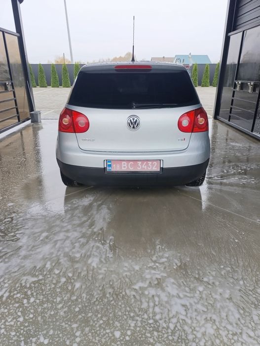 Volkswagen Golf 5 1.4 tsi