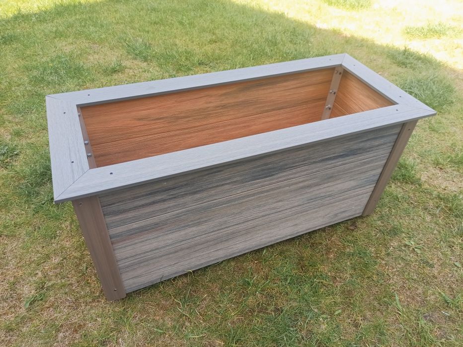 Donica ogrodowa / tarasowa z deski kompozytowej duża