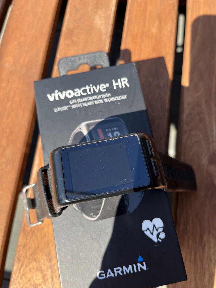 Garmin Vivoactive HR