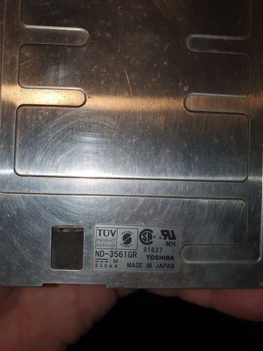 Napęd dyskietek 3.5" Toshiba ND-3561GR - retro