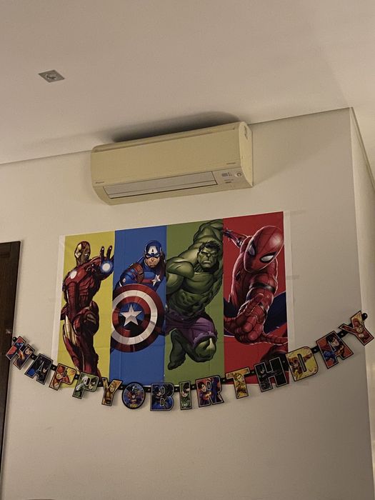 Tela em tecido dos super heróis aniversário