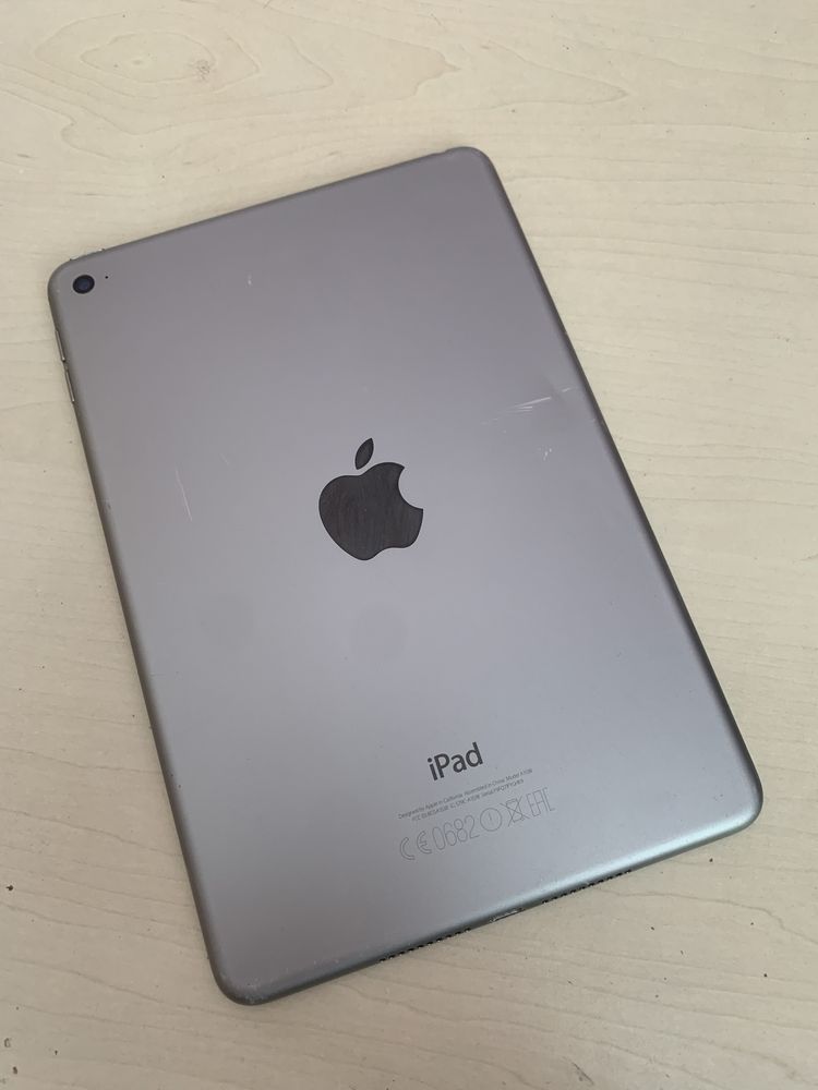 Ipad mini 4 16gb 100%