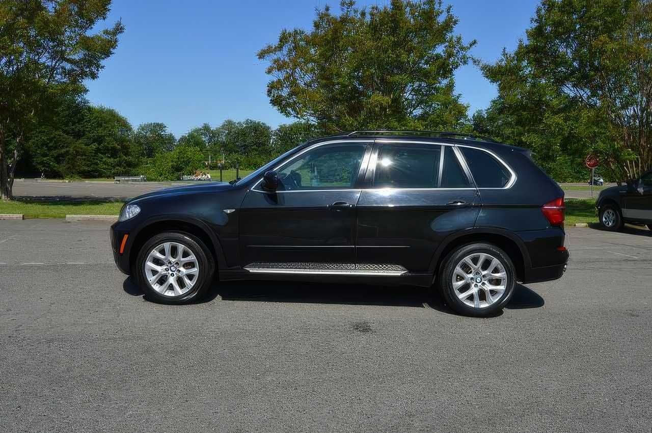 2013     BMW    X5