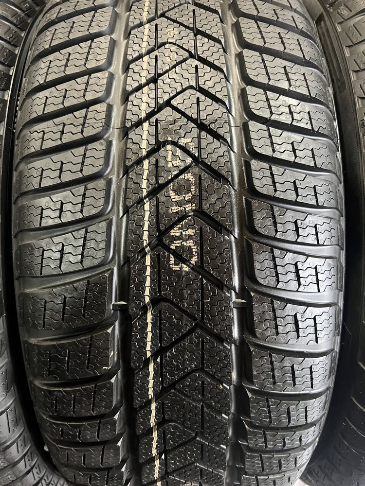 275/35/19+245/40/19 R19 Pirelli Sottozero 3 4шт новые зима