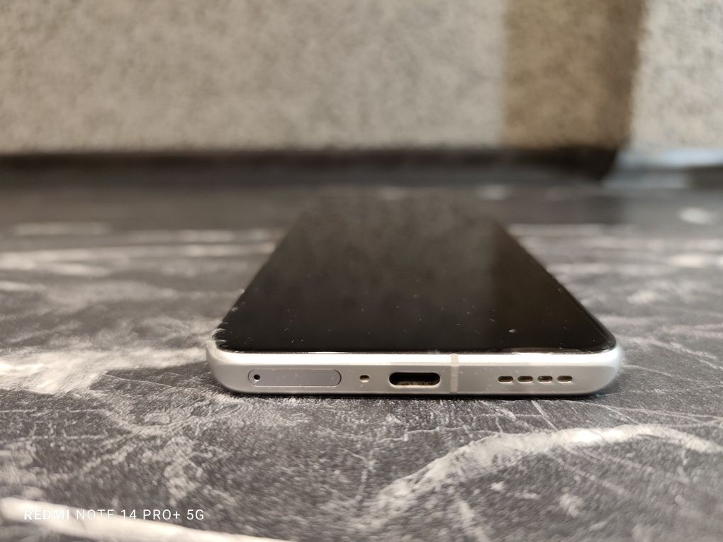Realme GT 2 Pro kolor Biały