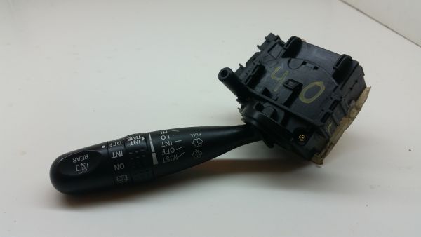 Manípulo do limpa vidros TOYOTA Corolla Hatchback (_E12_)