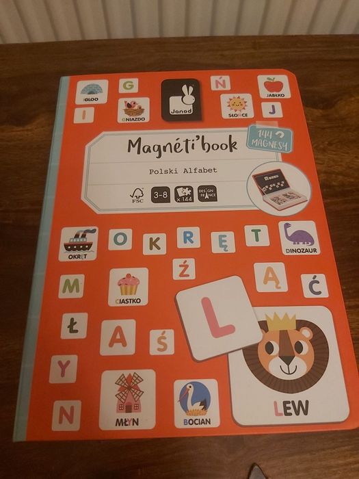 Janod*Magnetyczna książka*Polski Alfabet 144 magnesy*nauka głoskowania