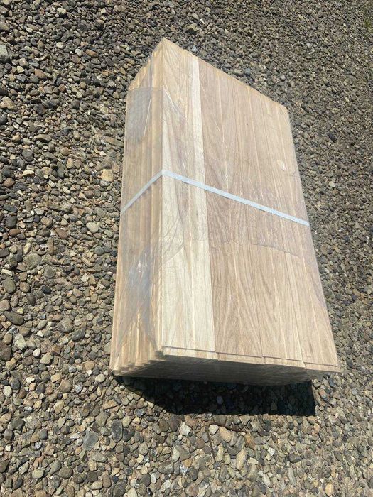 Дубовий паркет новий