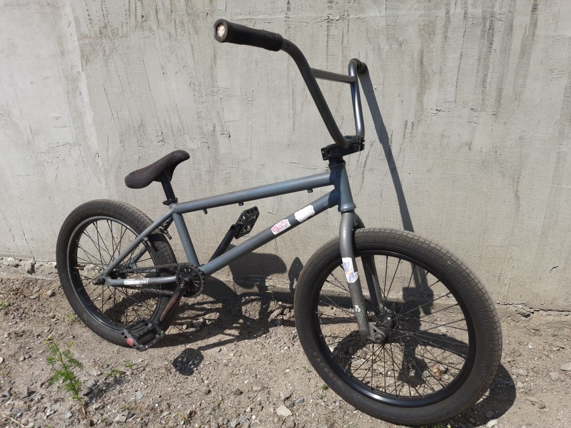 Продам велосипед BMX