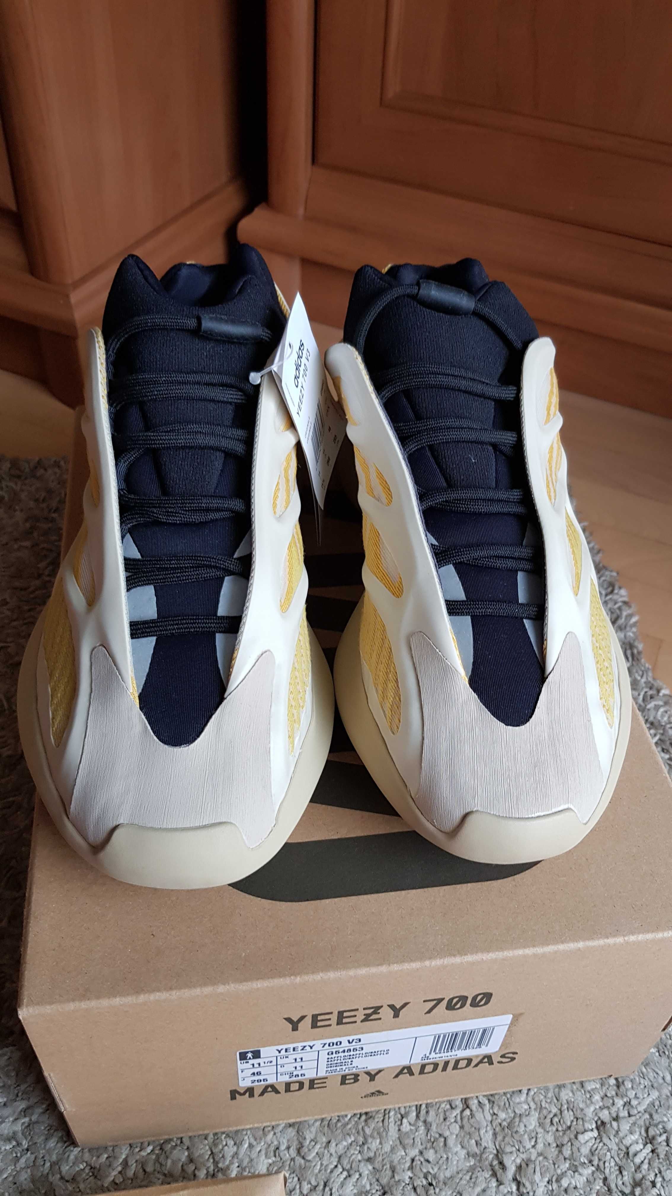 Adidas 46-11,5US yeezy boost 700 v2 safflower nowe ogbox kremowe żółte