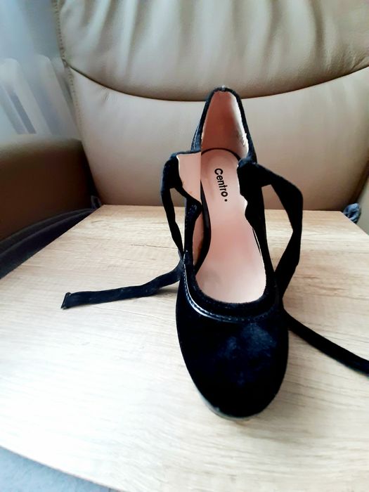 Buty na obcasie CENTRO czarne kokarda szpilki półbuty jak NOWE