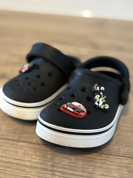 Klapki crocs dla chlopca, 25