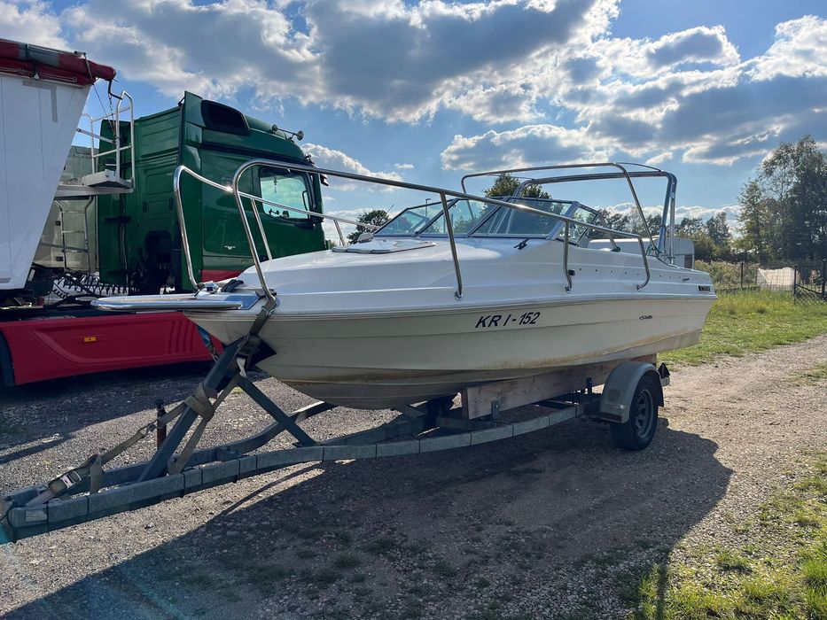 Sea Ray Seville • 2.4L • 120 KM • MerCruiser • 1983+ Przyczepa