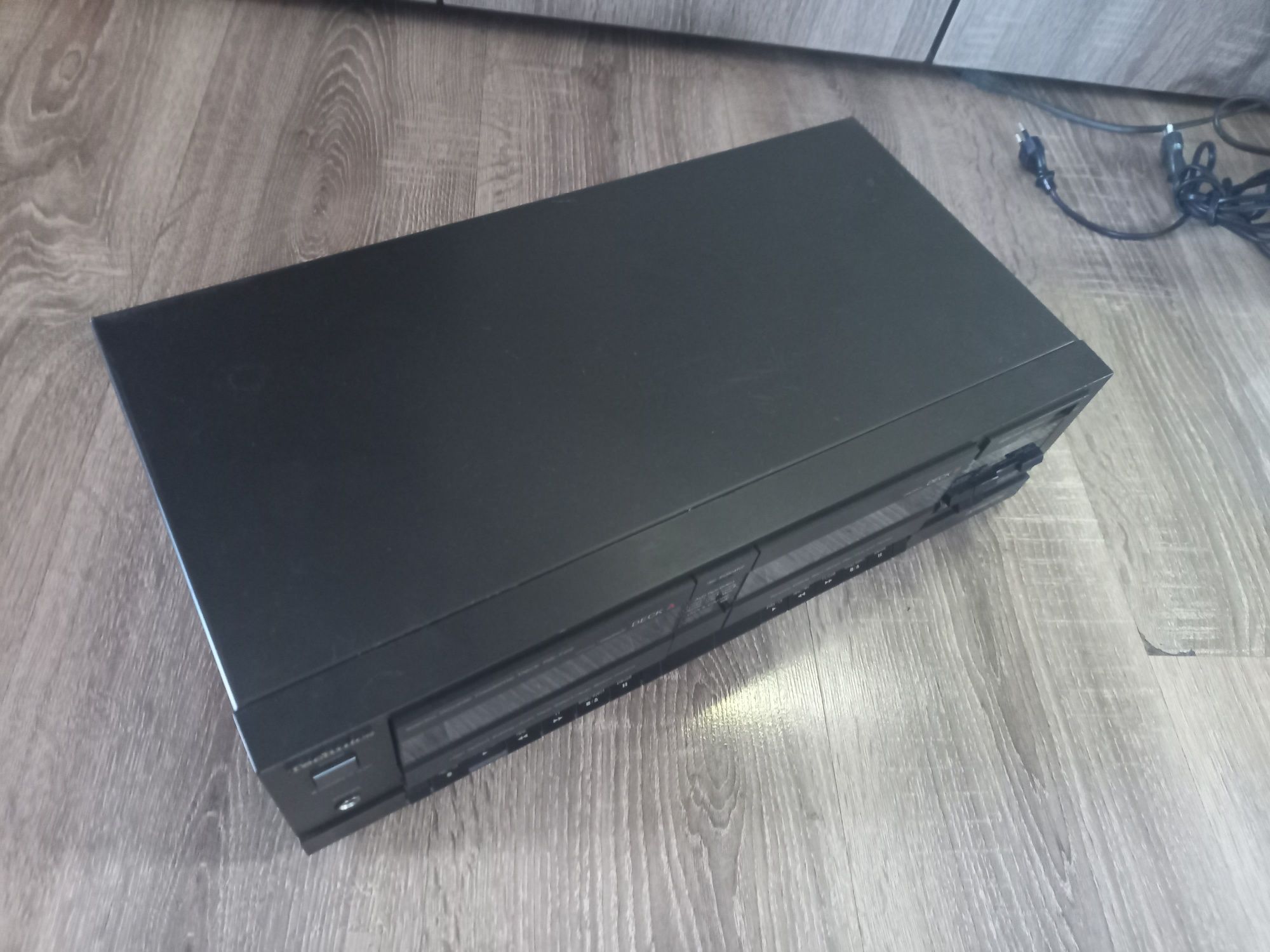 Technics magnetofon