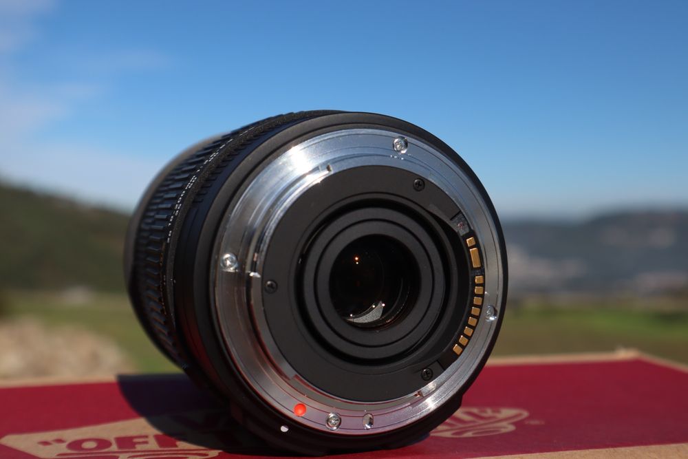 Sigma 18-200 mm F/3.5-6.3 DC OS HSM (Canon EF)