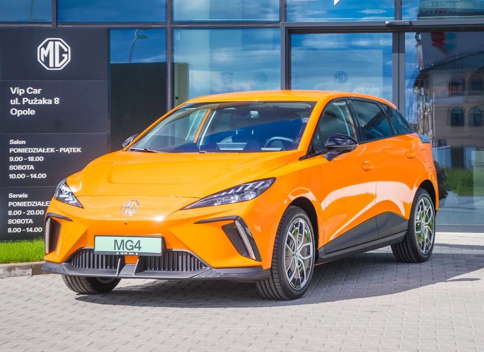 MG 4 Luxury 64 kWh, zasięg do 450 km, rabat 21.050 zł!