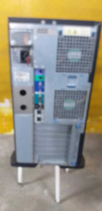 Servidor HP Proliant ML350 5gen