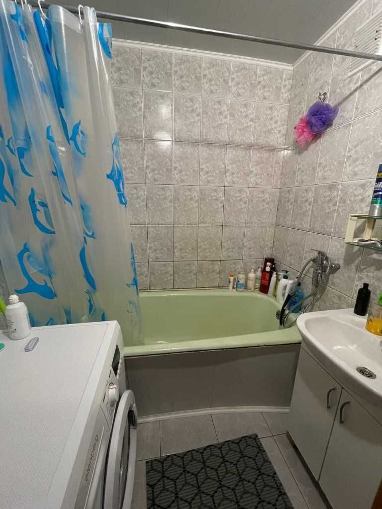 Продаж 2-х кімнатної  квартири на Садах-2. №13932