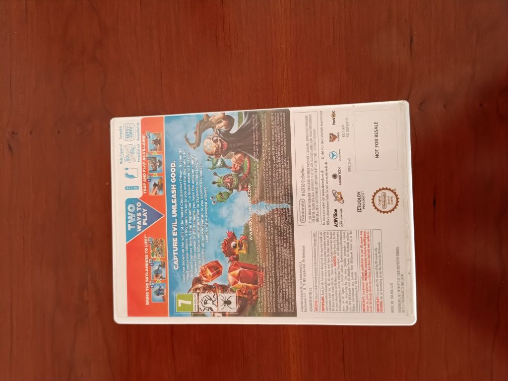 Jogo Skylanders Trap Team e/ou portal para a WII