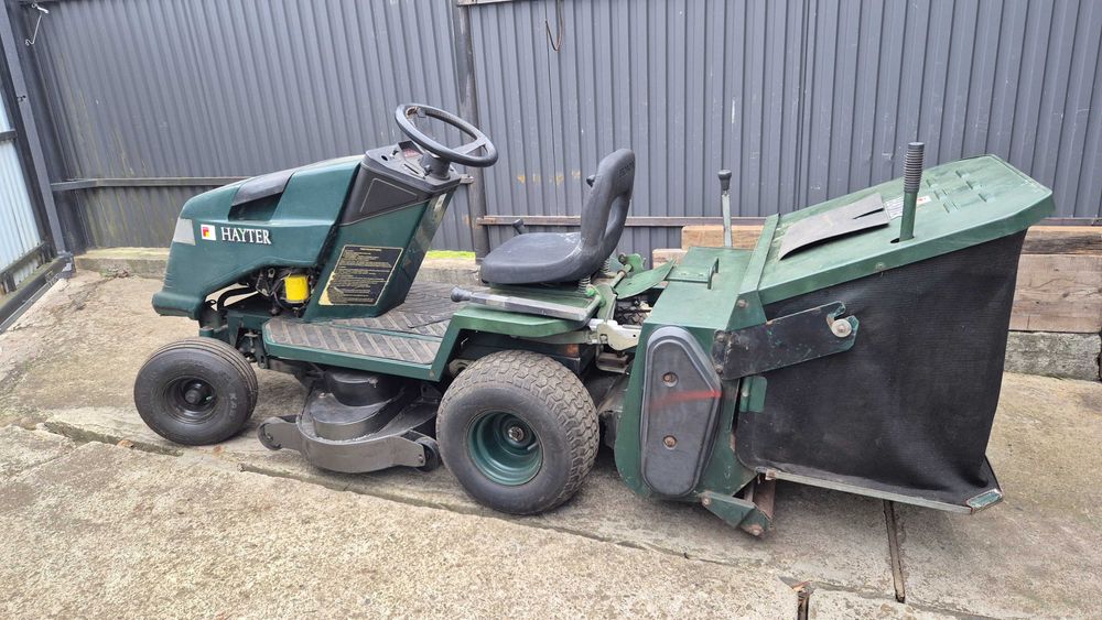 Подрібнювач гілок електричний.