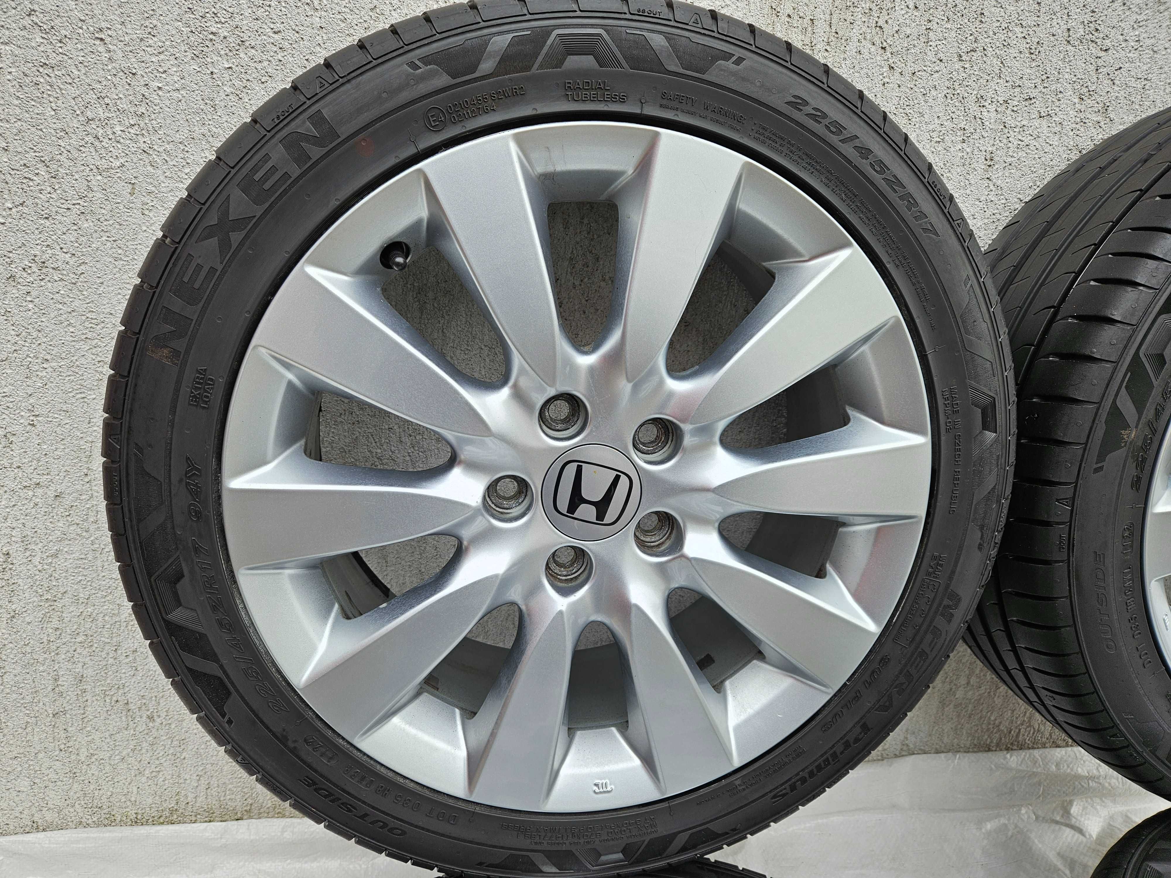 Alufelgi Koła R17 Honda Civic 5x114,3 Opony 225/45/17 2022r Oryginał !