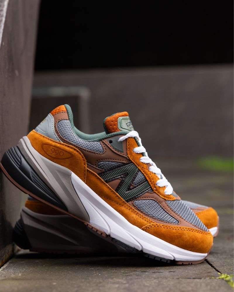 New Balance 990v6 x Carhartt Wip Sculpture Center