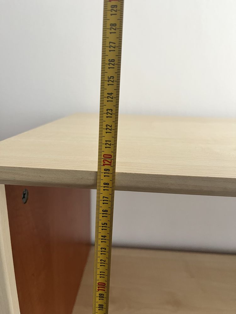 Ażurowa szafka na ubrania
