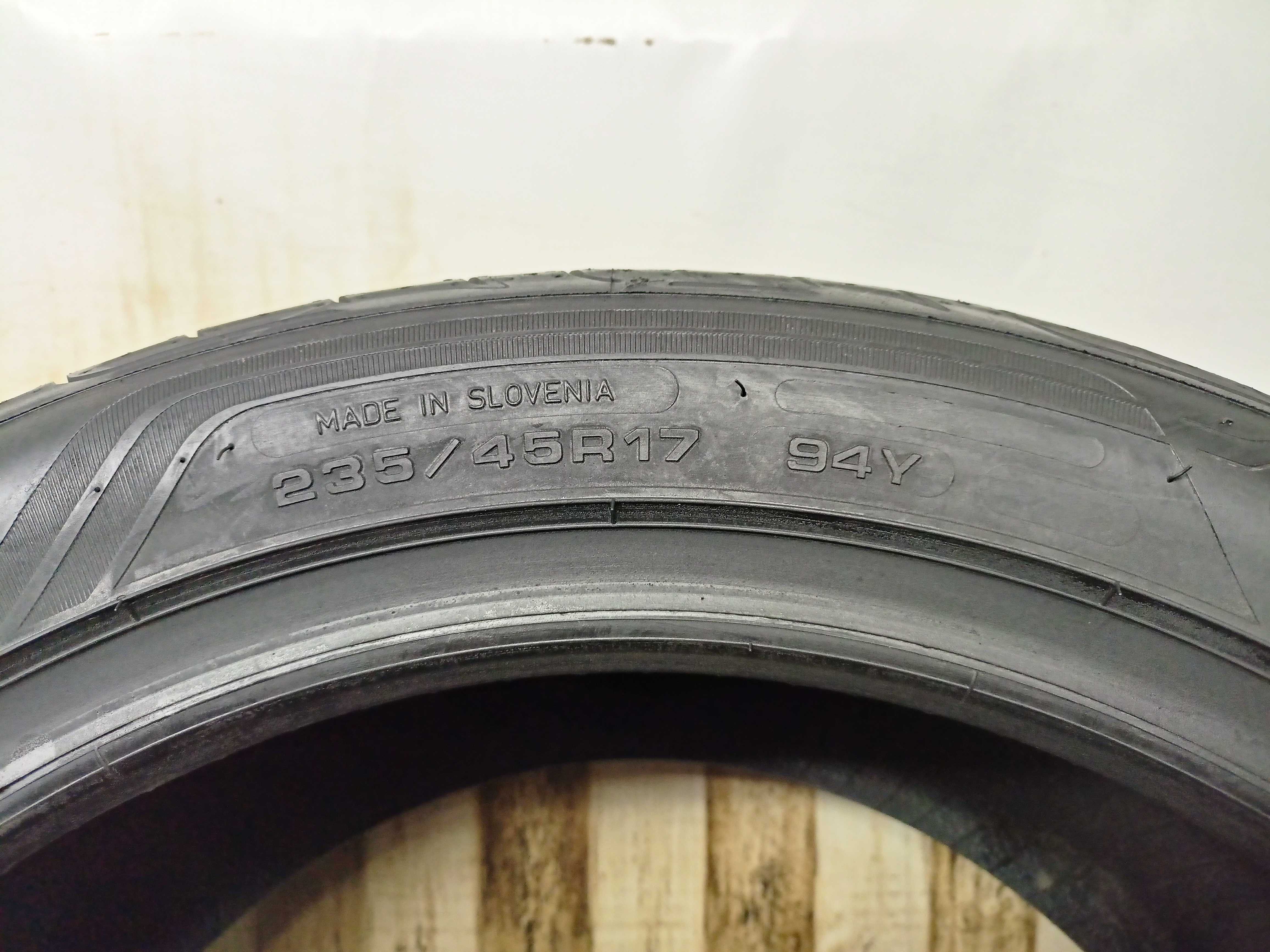 Goodyear Eagle F1 235/45/17 2017r. 94Y Nowe (4385)