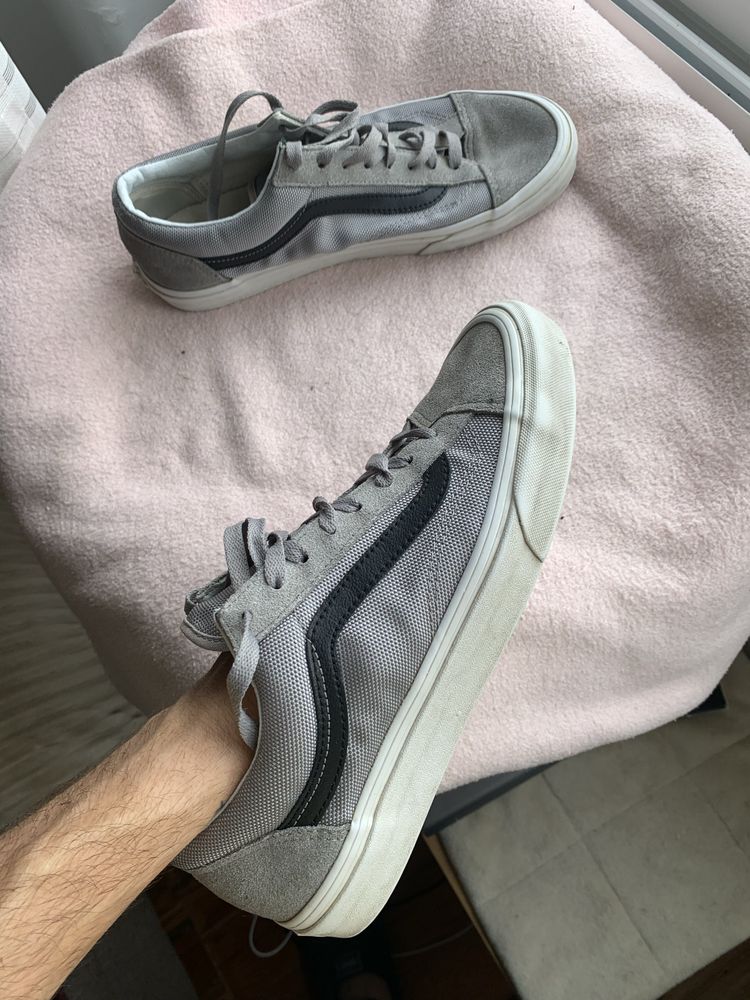 Tenis Vans cinzentos 43