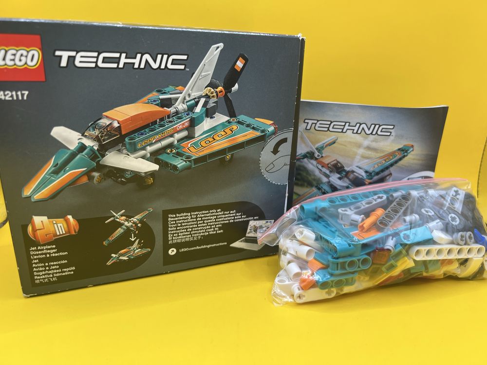 Lego Technic 42117 - samolot wyscigowy