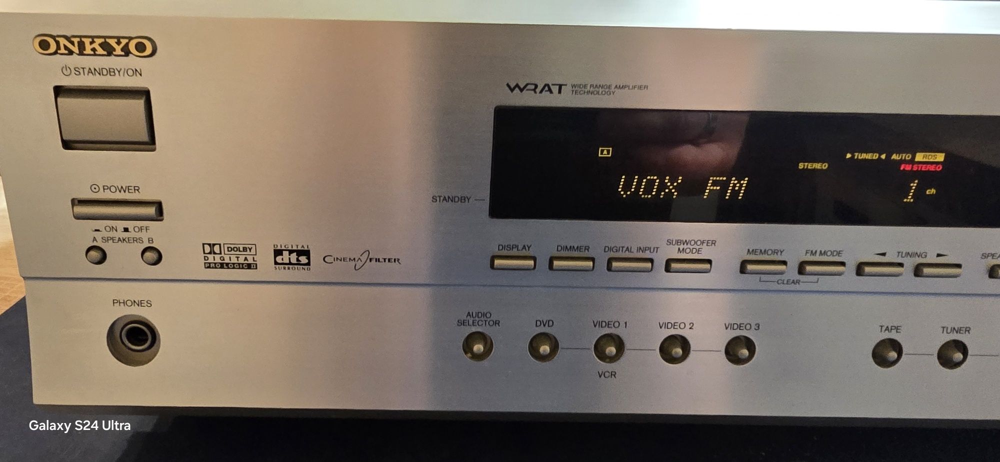Amplituner onkyo tx-sr500e  5.1  100% sprawny +pilot orginalny