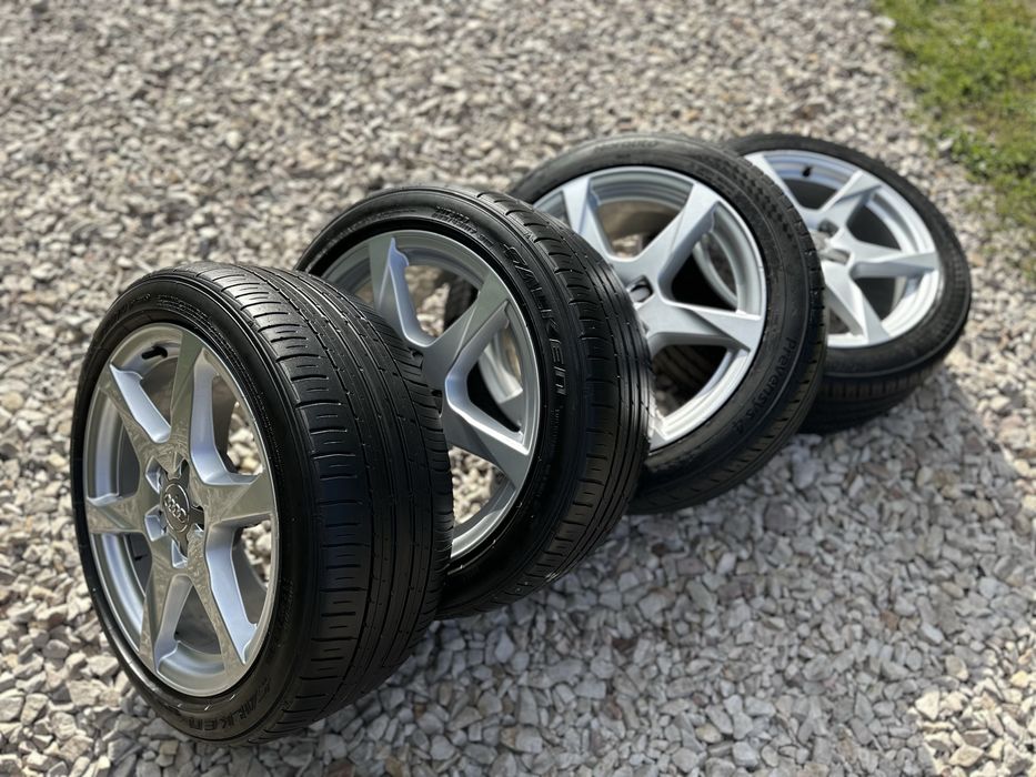 Felgi koła Audi 5x112 17 cali R17 A3 8P 8V A4 B8 B9