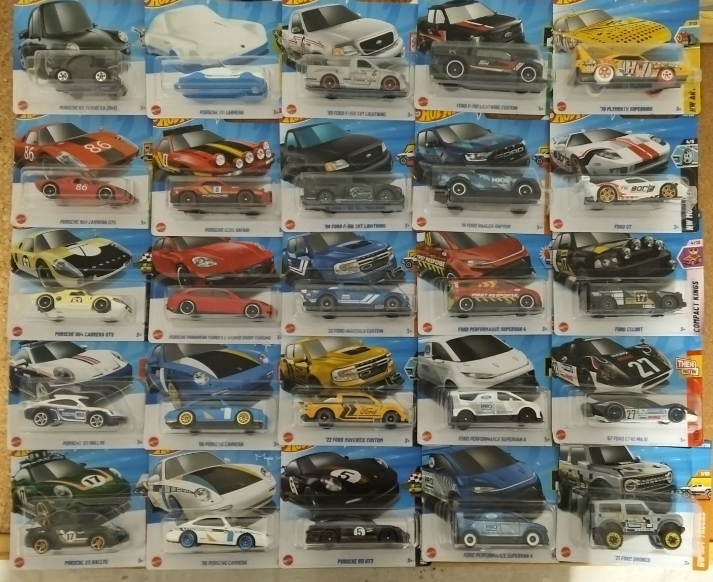 Carrinhos hot whells e matchbox