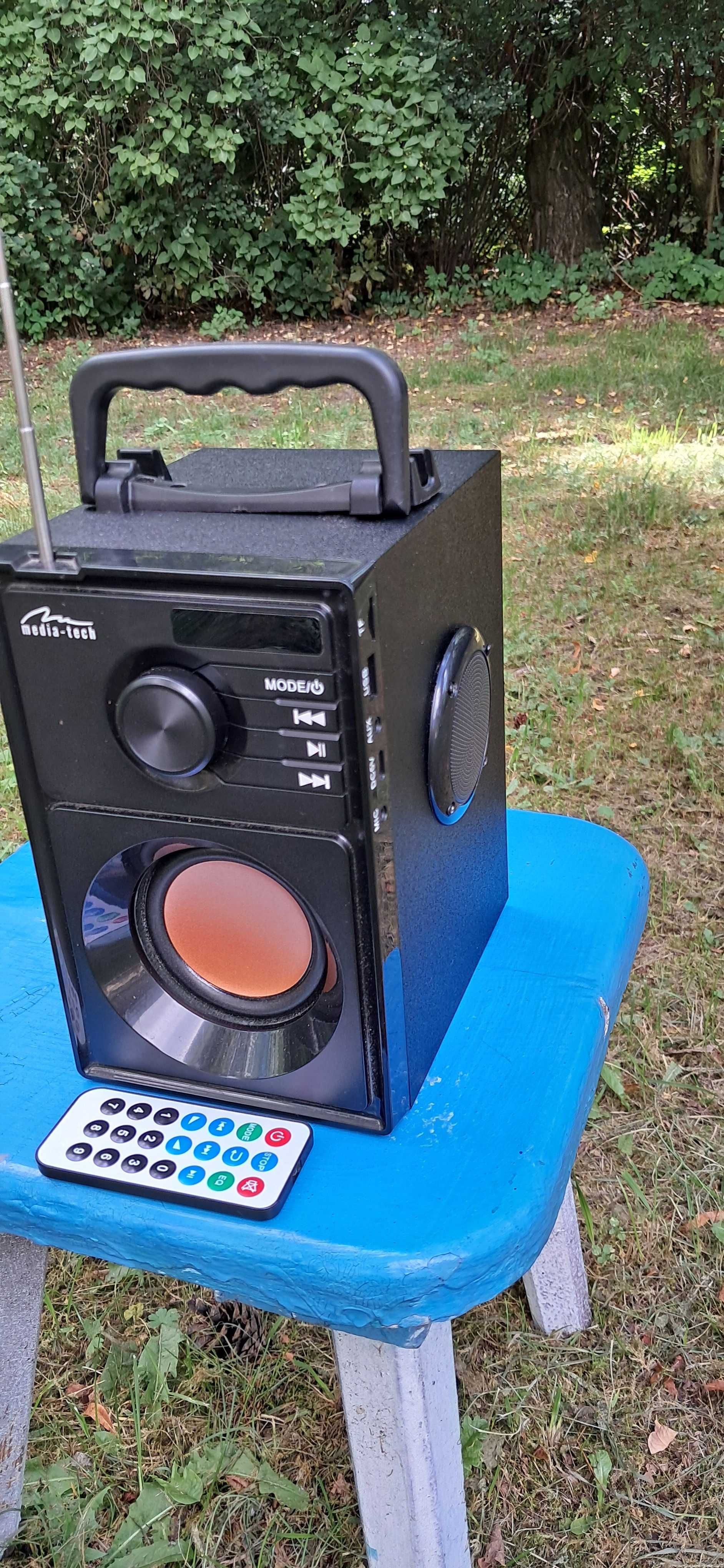 Bezprzewodowy głośnik Bluetooth ,mp3, radio. karta mikro sd,