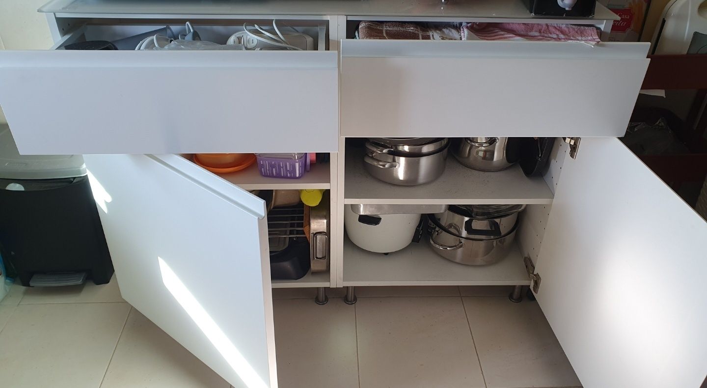 Aparador de Cozinha