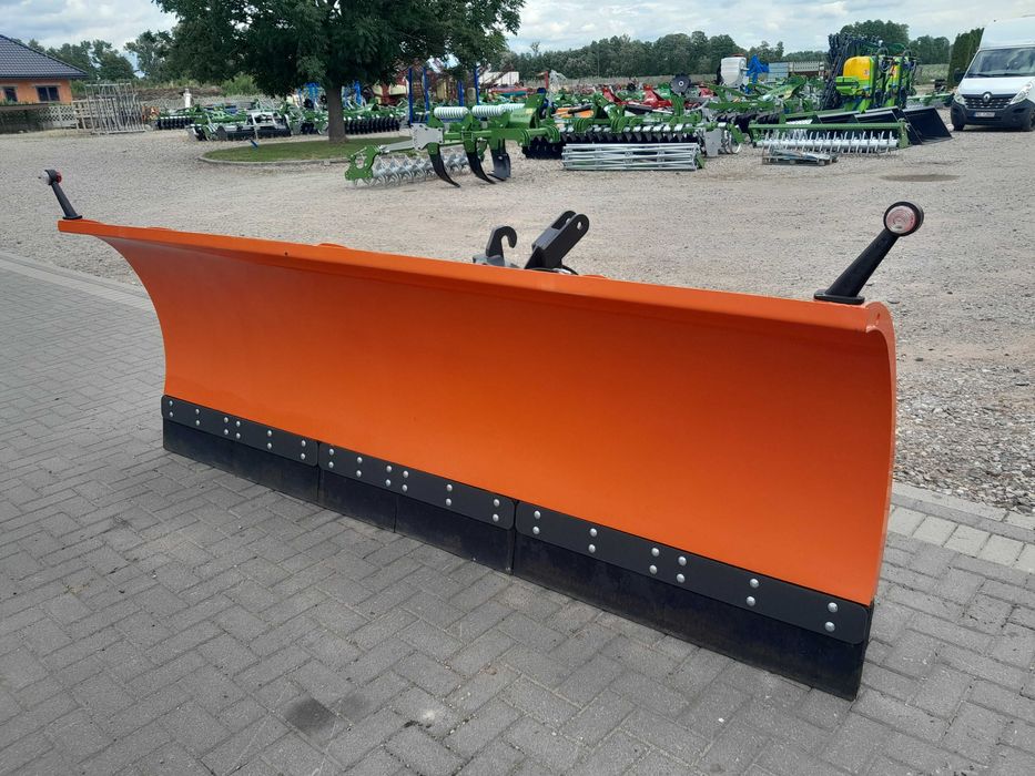 Spych do kukurydzy  pług komunalny 3 m do śniegu Metal - Technik