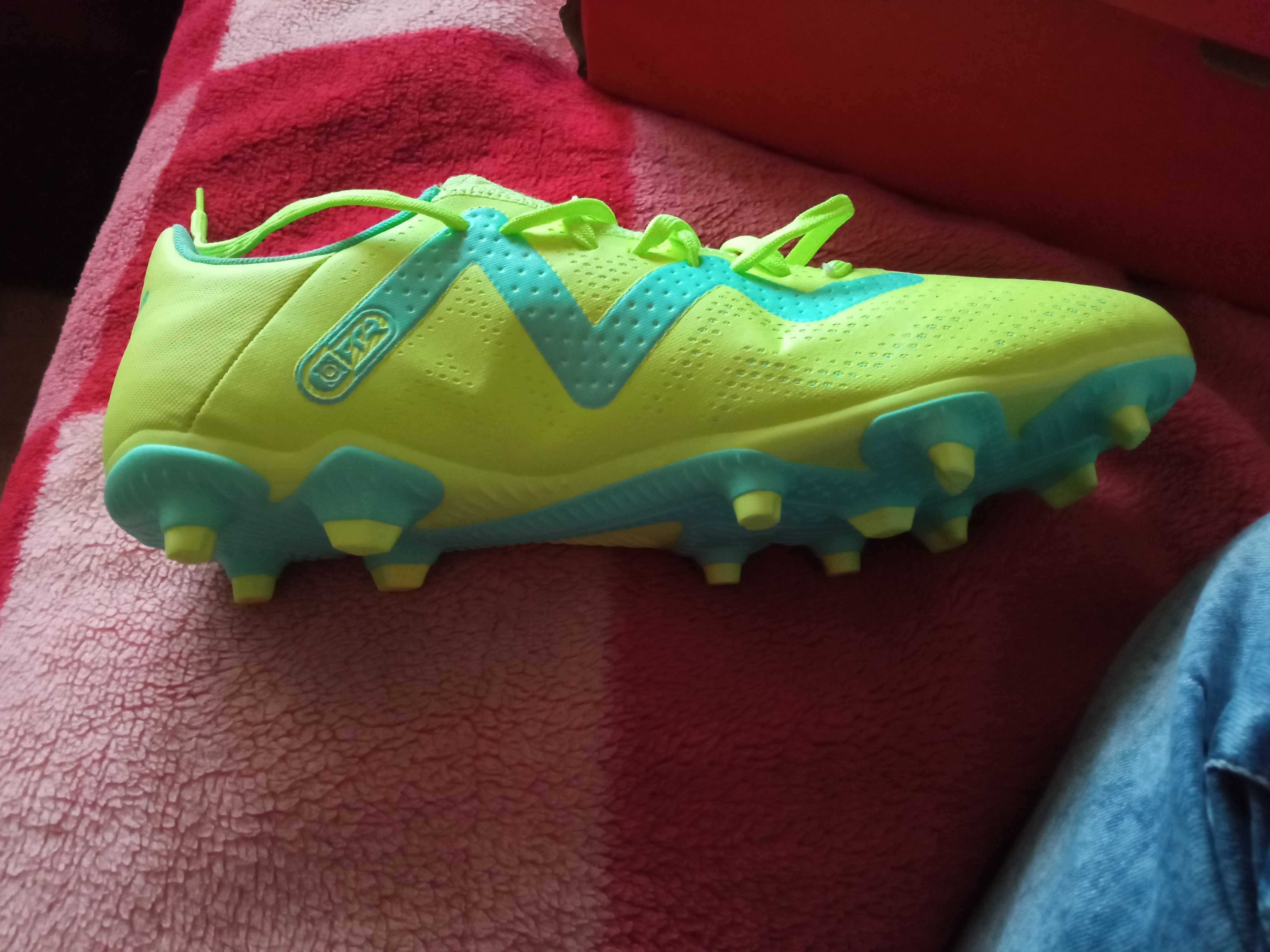 NOWE Korki piłkarskie PUMA Future Play FG/AG (rozmiar 45)
