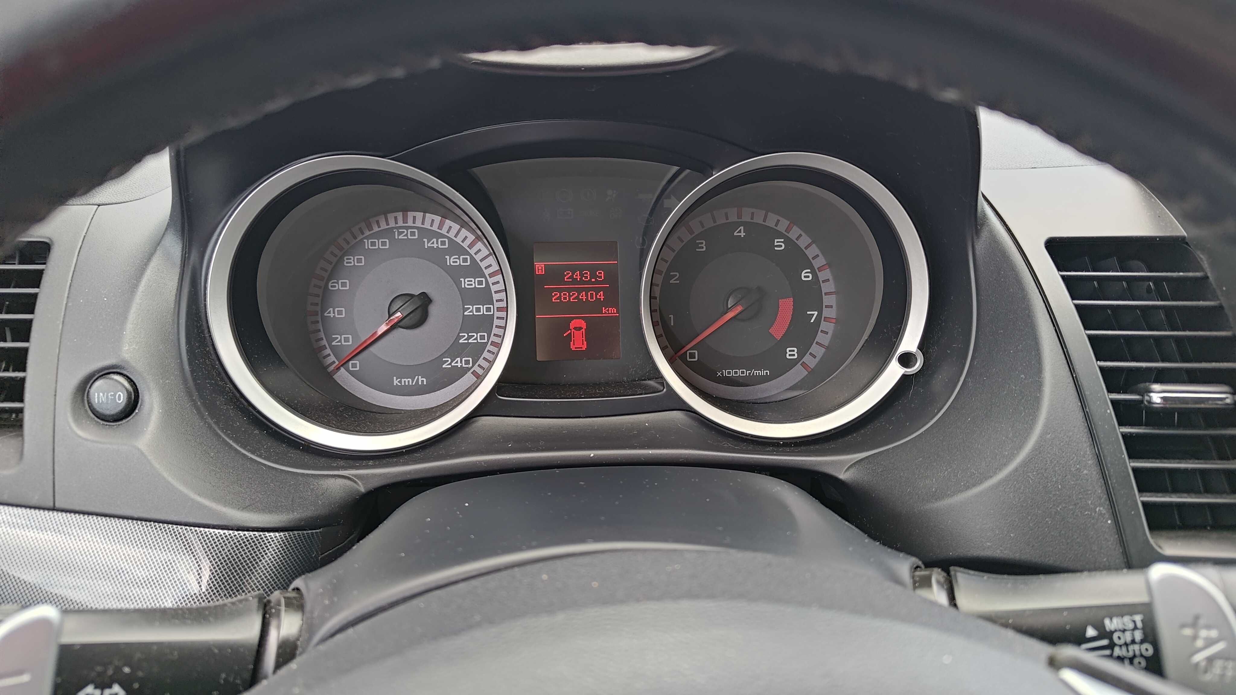 Mitsubishi Lancer 1.8 Mivec B+LPG CVT