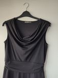 Vestido preto Esprit