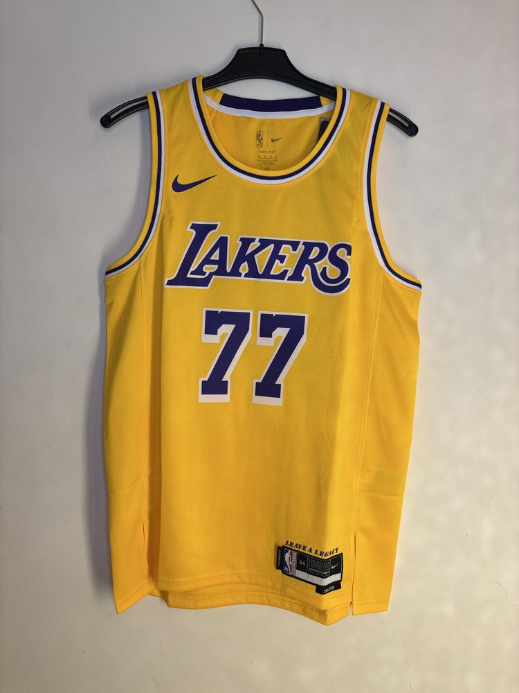 Camisola  NBA LAKERS do DONCIC com etiquetas