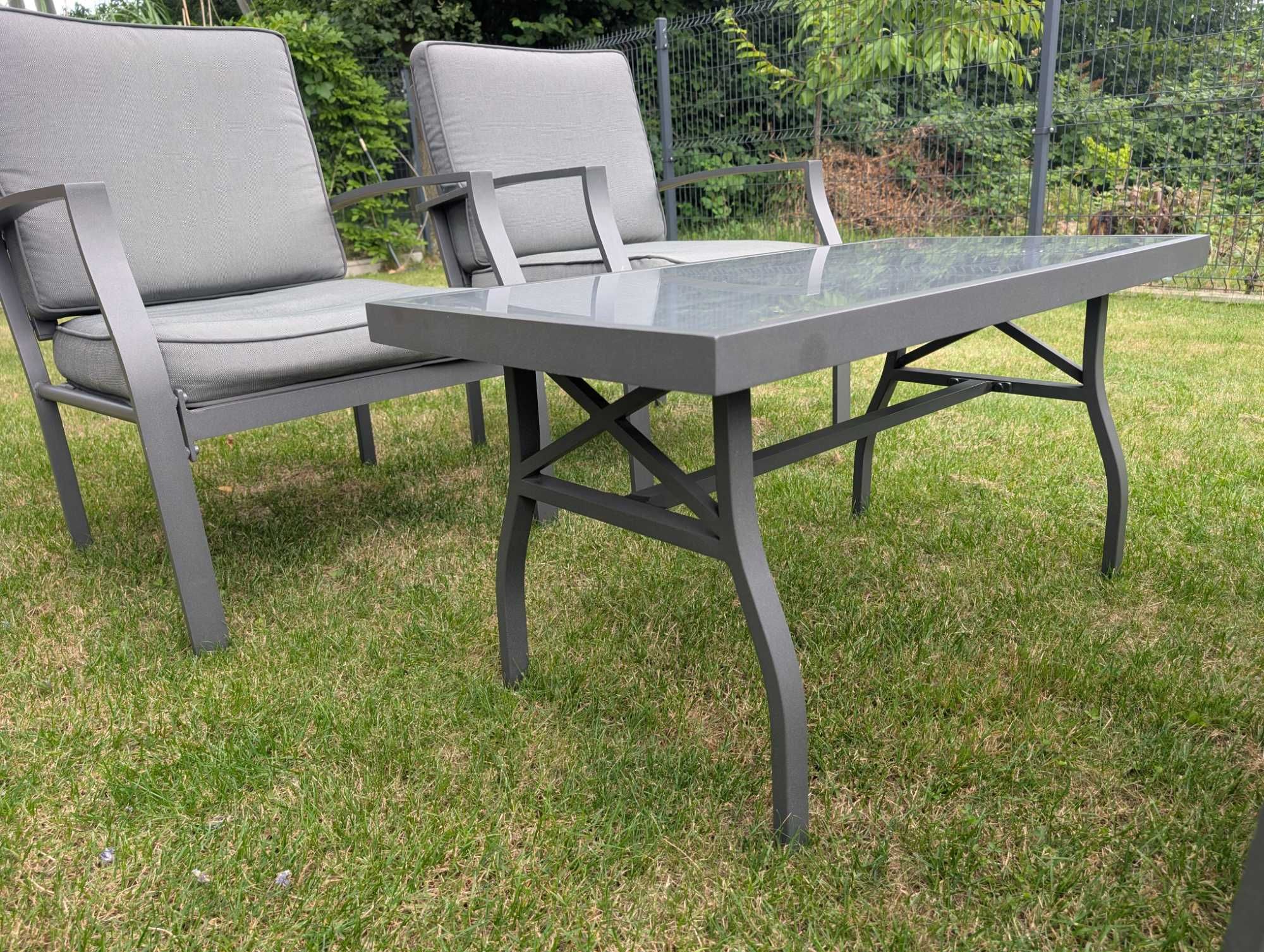 Sprzedam komplet wypoczynkowy na taras i ogród (aluminiowy)