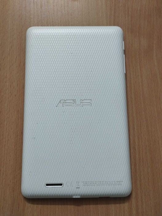 Планшет Asus MeMO Pad ME172V 16гб