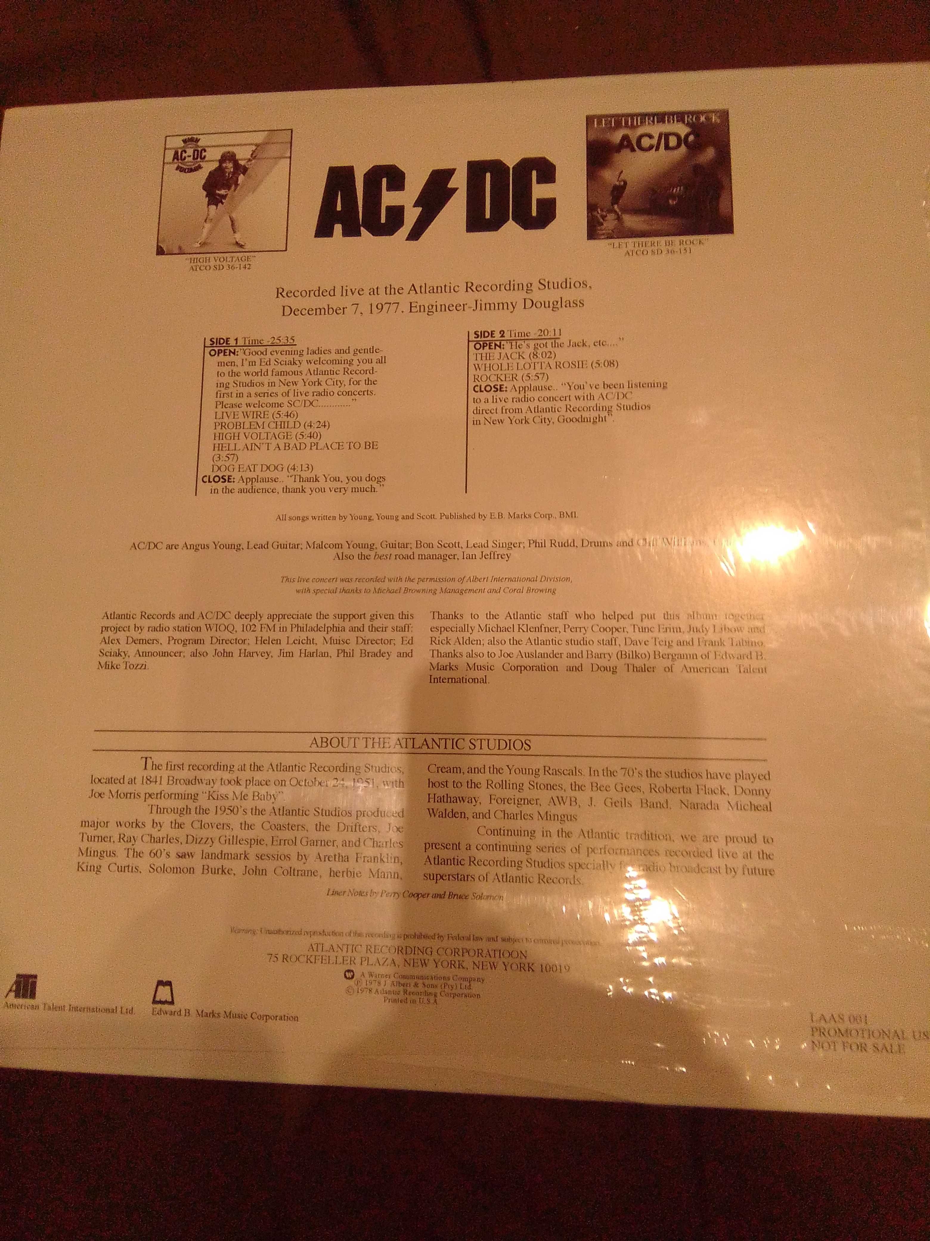 Продам пластинку ACDC From the atlantic studios цветной винил