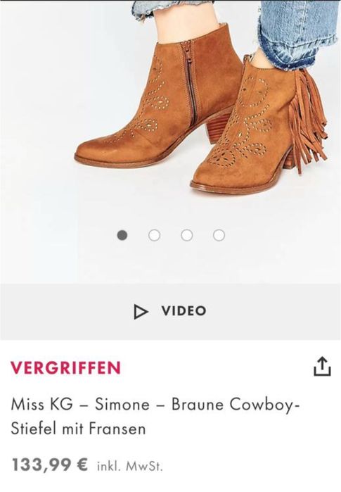 Жіночі черевики-козаки