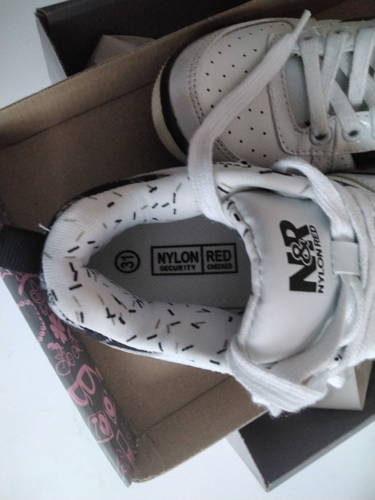 Buty r31 Nylon red z ccc