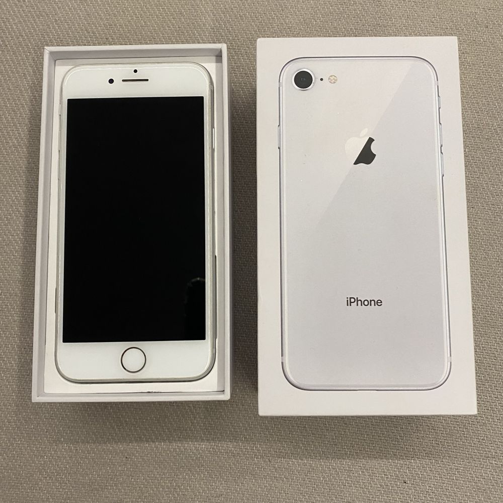 telefon iPhone 8 64gb