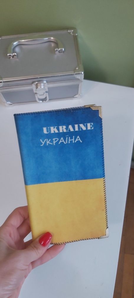 Для візиток, візитниця, з українською символікою, Презентвіль