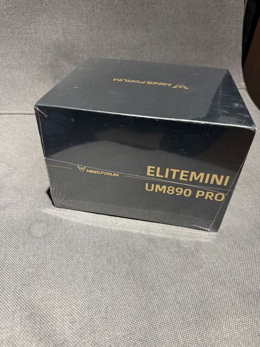 Nowy Minisforum PC AMD Ryzen 9 DDR5 64GB PCIe 4.0 SSD 1 TB Radeon 780M